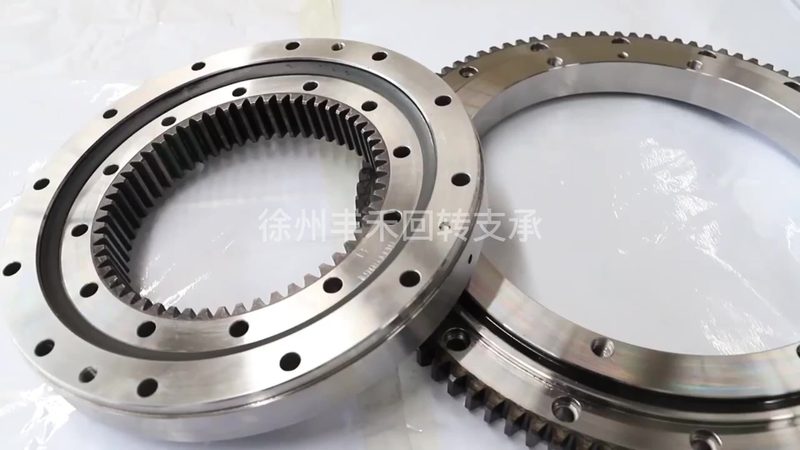 微型关节轴承：精准定位的精密传动构件